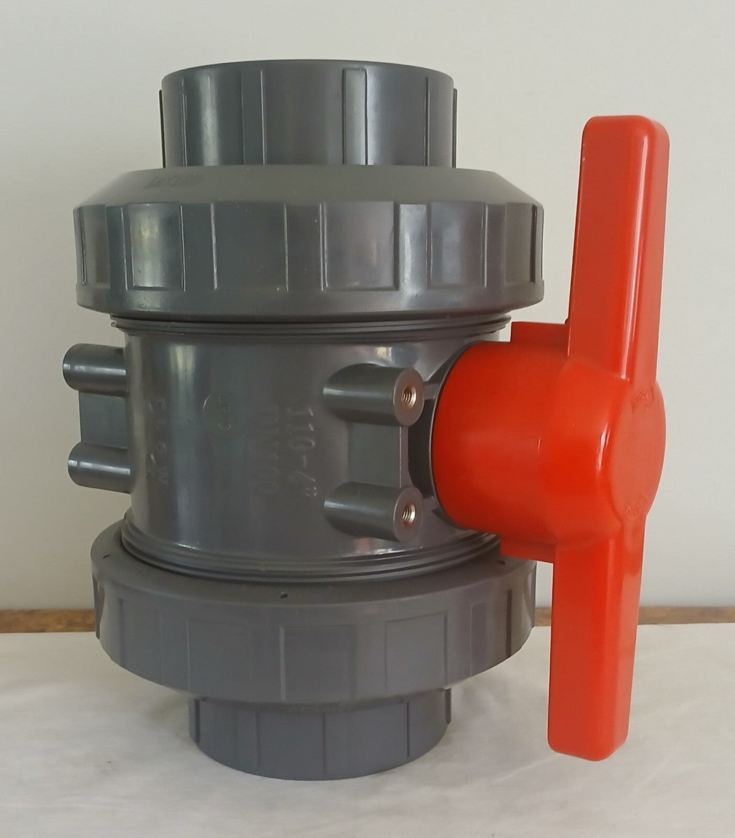 محبس كروي PVC مقاس 1 بوصة مقبض T"
"محبس كروي 1.5 بوصة بلاستيك قوي للري"