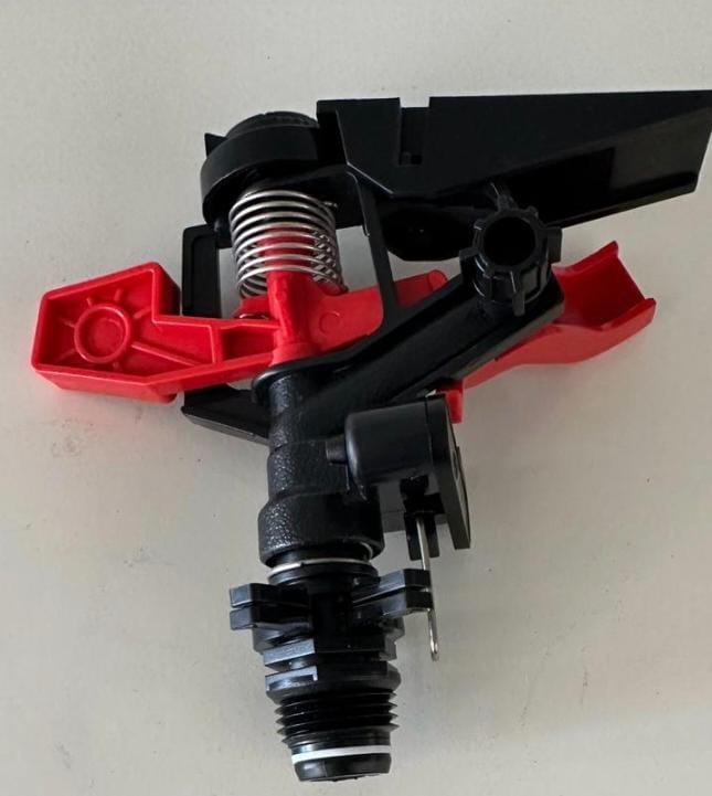 رشاش خفيف للري المنزلي والزراعي بالخامة POM"

"رشاش ضغط منخفض 1 إلى 4 بار لتوفير المياه"

"توزيع دقيق للمياه باستخدام رشاش بلاستيكي صغير"

