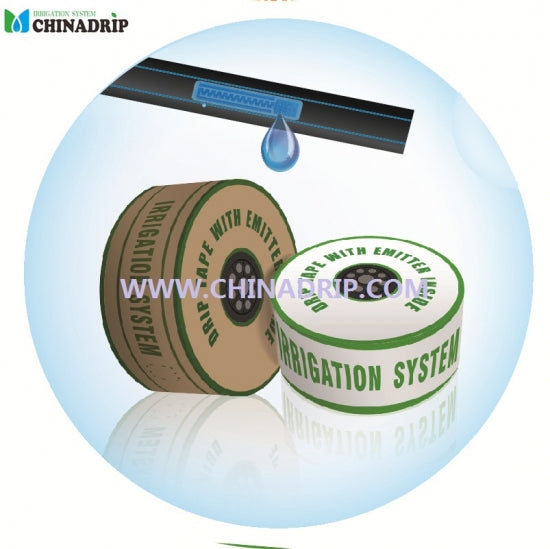 لفات شريط الري بالتنقيط للحديقة
