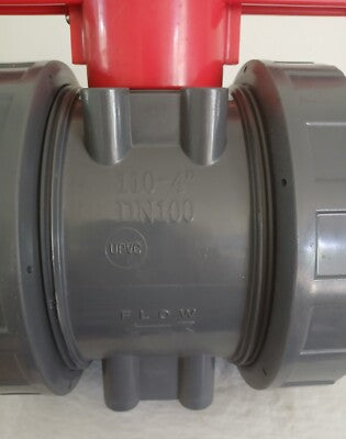 "محبس كروي 4 بوصة PVC مقبض أزرق"